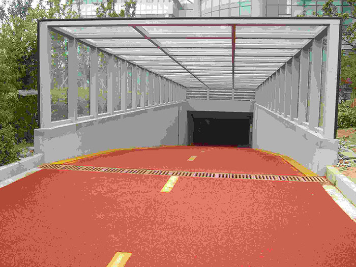 無振動止滑車（坡）道